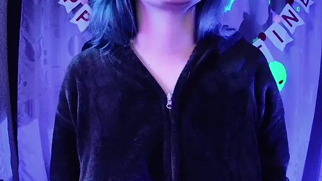 Snapshot of Kimlennox_ chatting on February 2026 11:41:01 PM Kimlennox online show from February 2026 11:41:01 PM