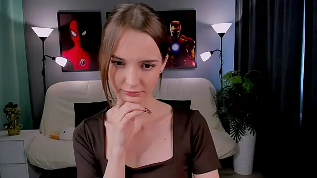 SamanthaaaWalker online show from May 2026 09:05:02 AM