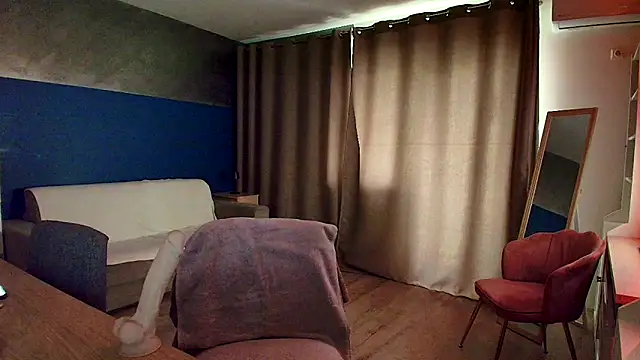 Snapshot of VixenVibesX chatting on January 2025 12:59:01 PM VixenVibesX online show from January 2025 12:59:01 PM