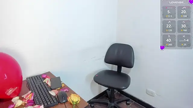 Miiss eva online show from February 2025 11:31:02 AM