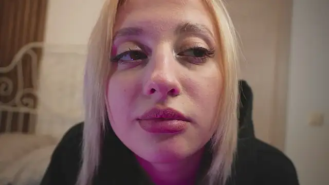 Snapshot of milasmiu chatting on January 2025 06:46:01 PM milasmiu online show from January 2025 06:46:01 PM