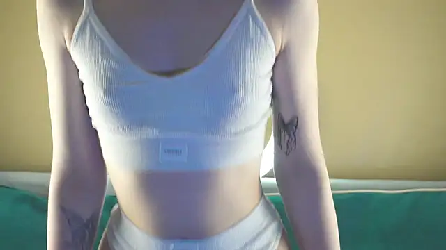 Snapshot of milasmiu chatting on January 2025 09:14:02 PM milasmiu online show from January 2025 09:14:02 PM