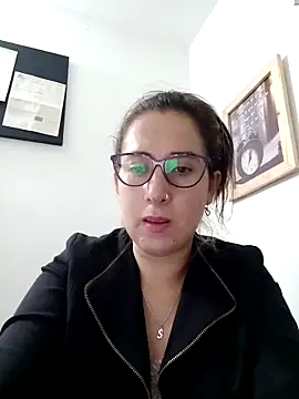 CHARLOTTE 1711 online show from March 2025 02:38:02 AM