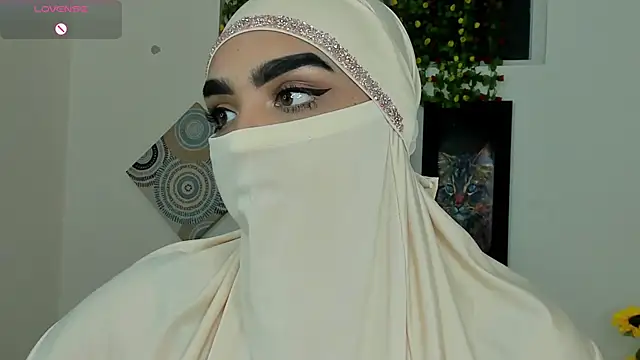 Maissa Alabi online show from November 2025 07:15:01 PM