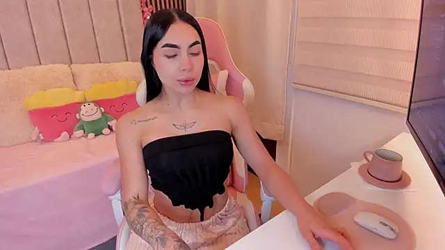 Snapshot of tamy_xoo chatting on May 2026 05:51:02 PM tamy xoo online show from May 2026 05:51:02 PM