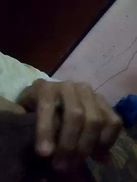 Briangalleta online show from November 2025 11:23:02 AM