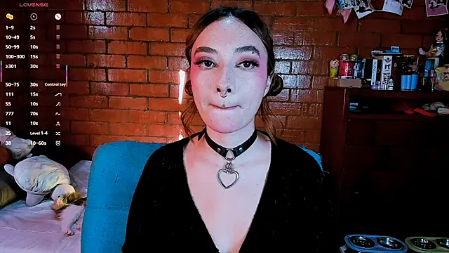 Snapshot of Annycolin_ chatting on May 2026 09:30:02 PM Annycolin online show from May 2026 09:30:02 PM