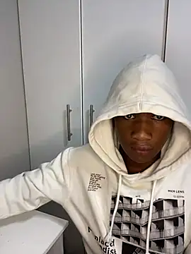 snotLoud online show from February 2025 09:59:02 PM