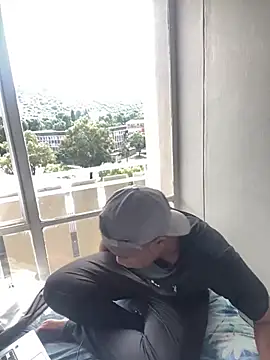 snotLoud online show from March 2025 09:01:02 AM