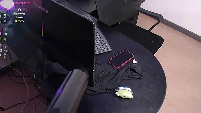 esmeralda-bk online show from February 2026 09:46:01 PM