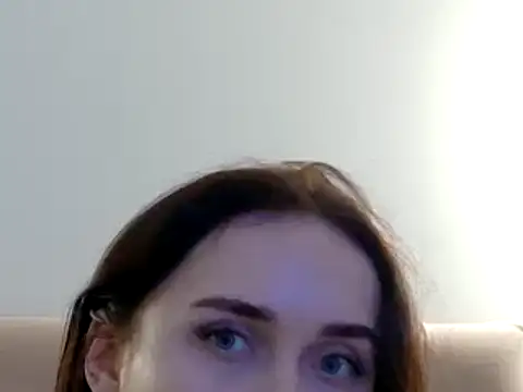 Snapshot of Lilliana_Moon chatting on February 2025 04:50:01 PM Lilliana Moon online show from February 2025 04:50:01 PM