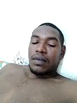 Snapshot of Elnegro28 chatting on September 2025 02:23:01 AM Elnegro28 online show from September 2025 02:23:01 AM