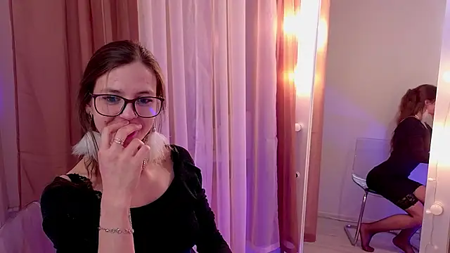 Iriss Miller online show from January 2025 12:36:02 AM