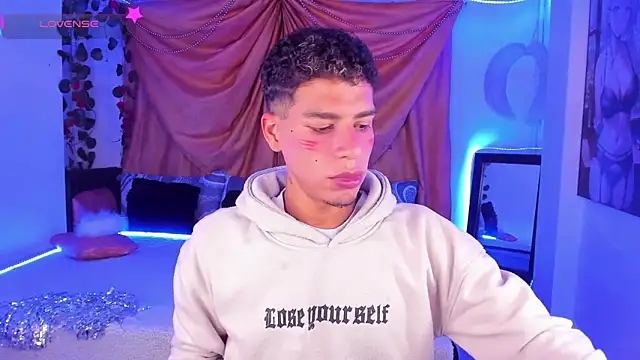 Ethan Boyy online show from October 2025 10:52:01 PM