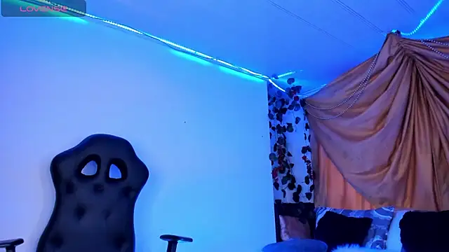 Ethan Boyy online show from November 2025 09:26:01 PM