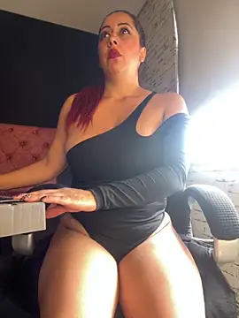 Miss  Melody online show from September 2025 02:38:02 PM