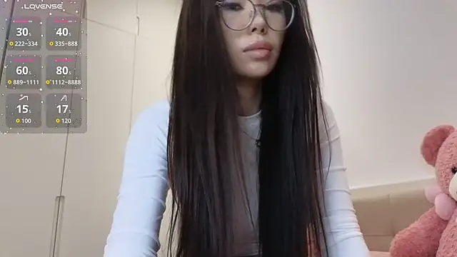 asianqueeny online show from July 2026 04:39:01 PM
