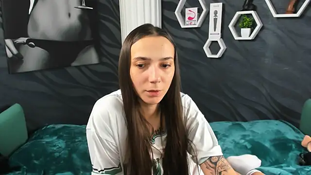 annabishop online show from January 2025 02:42:01 PM