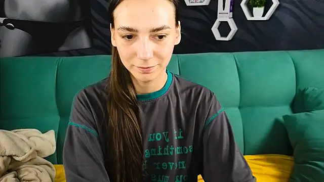 annabishop online show from February 2025 12:43:01 PM