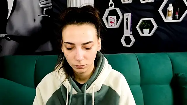 annabishop online show from February 2025 03:15:01 AM