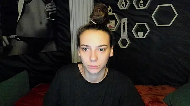 annabishop online show from February 2025 12:54:02 AM