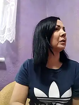 Tory Lovi online show from February 2025 08:18:02 AM