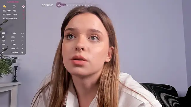 MonaClive online show from January 2025 09:08:02 PM