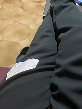 Snapshot of sempreilmio2 chatting on February 2025 11:57:02 PM sempreilmio2 online show from February 2025 11:57:02 PM