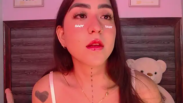 Snapshot of AdaaMillan chatting on February 2026 08:03:02 PM AdaaMillan online show from February 2026 08:03:02 PM