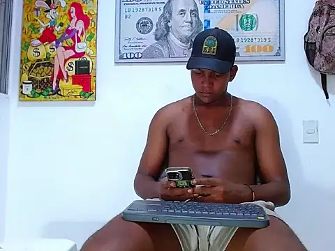 Snapshot of Master_foot_ chatting on July 2026 06:55:02 AM Master foot online show from July 2026 06:55:02 AM