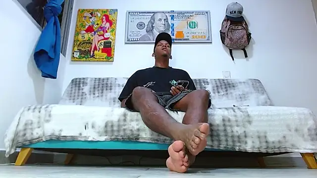 Snapshot of Master_foot_ chatting on August 2026 04:12:02 AM Master foot online show from August 2026 04:12:02 AM
