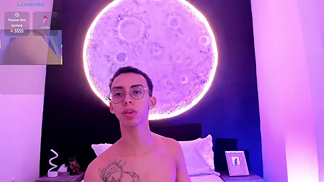 EthaanCox online show from February 2025 08:44:02 PM