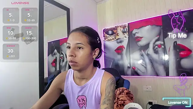 Miss sparkle00 online show from February 2026 07:54:02 PM