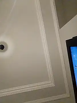 Santanacumxplod online show from November 2025 02:43:01 AM