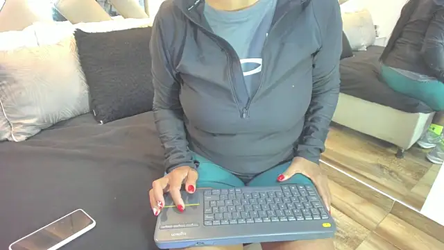 raquell moore online show from January 2026 05:29:02 PM