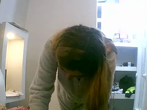 VittoriaTaylor online show from February 2026 03:25:01 AM