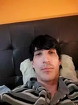 Snapshot of moutt99 chatting on January 2025 01:08:01 PM moutt99 online show from January 2025 01:08:01 PM