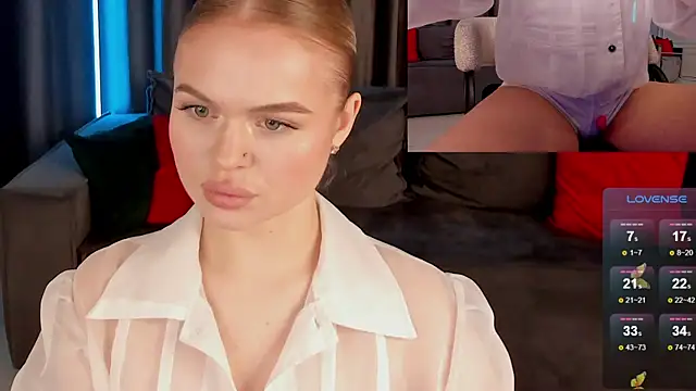 MilaFink online show from February 2025 02:19:02 PM