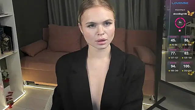 MilaFink online show from February 2025 07:19:02 PM