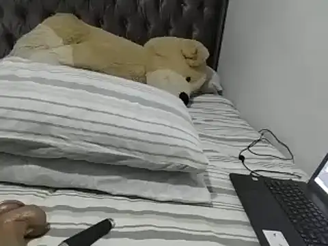 Snapshot of Chandy012 chatting on October 2025 10:17:01 PM Chandy012 online show from October 2025 10:17:01 PM