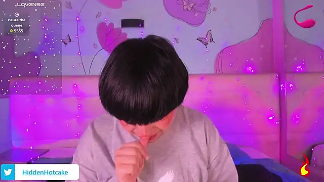 Snapshot of dalmonn_lennoxx chatting on November 2025 12:05:02 PM dalmonn lennoxx online show from November 2025 12:05:02 PM