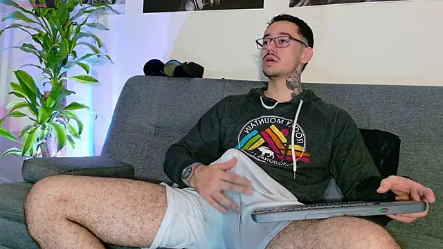 Salvatore costa online show from February 2026 01:25:02 AM