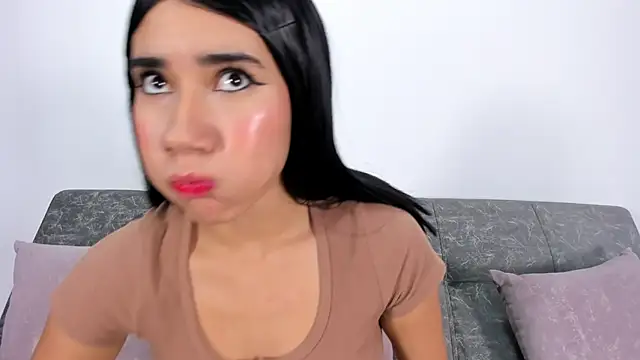 Snapshot of Alondra_Cutie chatting on September 2025 08:40:01 AM Alondra Cutie online show from September 2025 08:40:01 AM