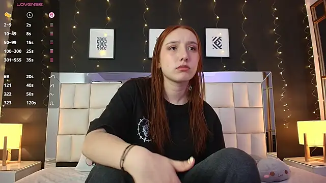 anastasia windel online show from September 2025 07:28:01 PM