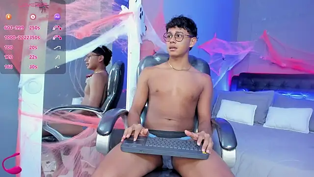 Dawn16  online show from October 2025 09:14:02 PM