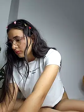 baaby-miiaa online show from February 2025 05:07:02 AM