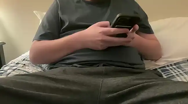 Snapshot of bmore235 chatting on January 2025 04:07:01 AM bmore235 online show from January 2025 04:07:01 AM