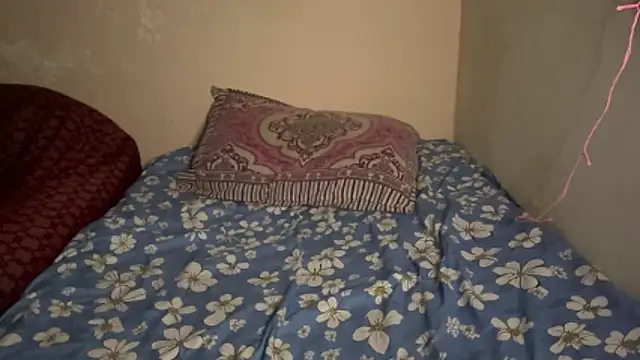 Snapshot of hot_hunk_boy chatting on March 2026 06:47:02 PM hot hunk boy online show from March 2026 06:47:02 PM