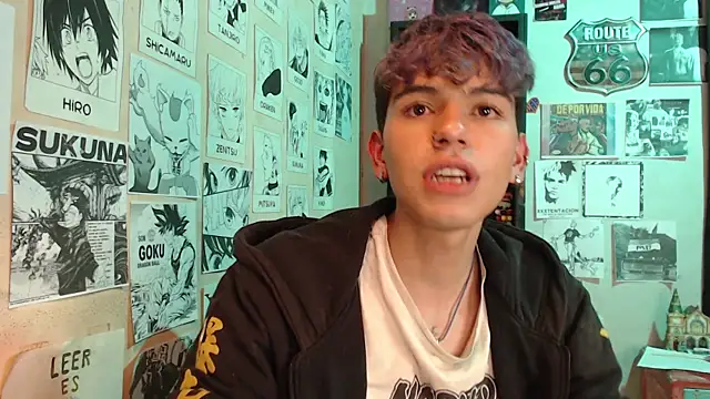 Snapshot of Mickey_Magic chatting on March 2025 11:50:01 AM Mickey Magic online show from March 2025 11:50:01 AM