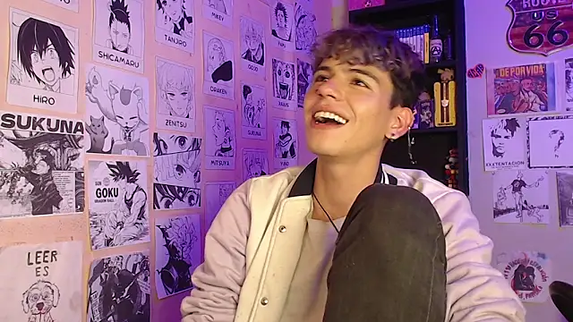 Snapshot of Mickey_Magic chatting on March 2025 11:33:01 AM Mickey Magic online show from March 2025 11:33:01 AM